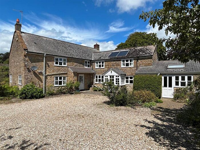 3 Bedroom Detached House For Sale In Forsters Lane, Bridport, DT6