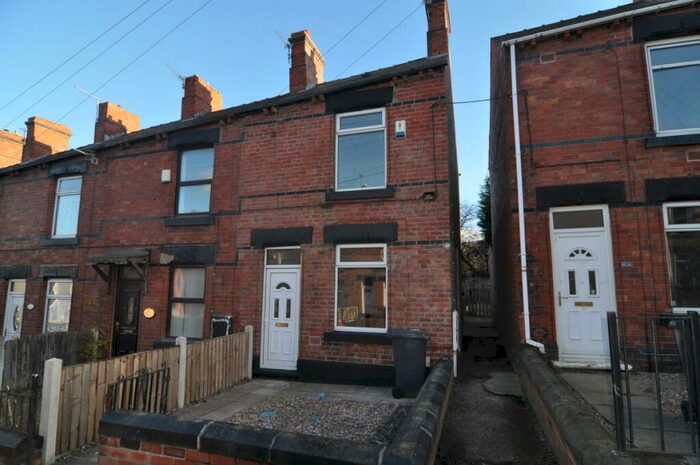 2 Bedroom House To Rent In Victoria Road, Wombwell, S73