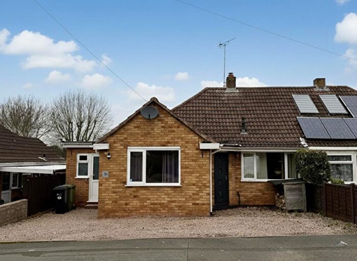 2 Bedroom Bungalow For Sale In Dormington Drive, Hereford, HR1