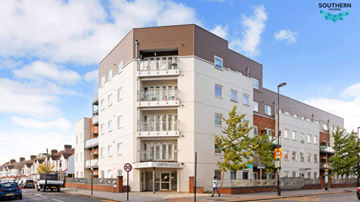 2 Bedroom Flat For Sale In Griffin House, London Road, Croydon, CR0