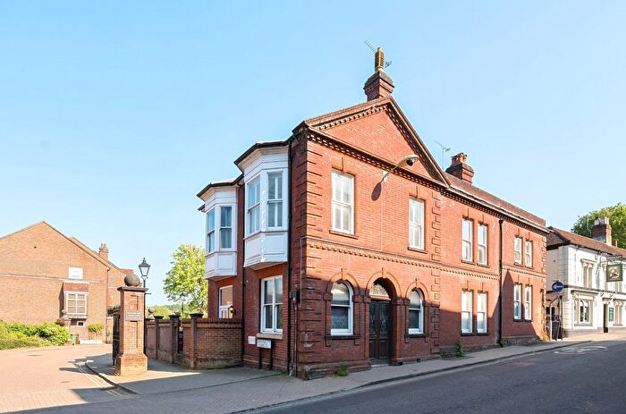 3 Bedroom End Terrace House For Sale In Hyde Street, Winchester, Hampshire, SO23