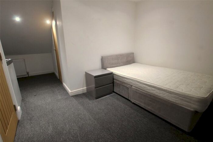 1 Bedroom Apartment To Rent In Court Road, London, SE9