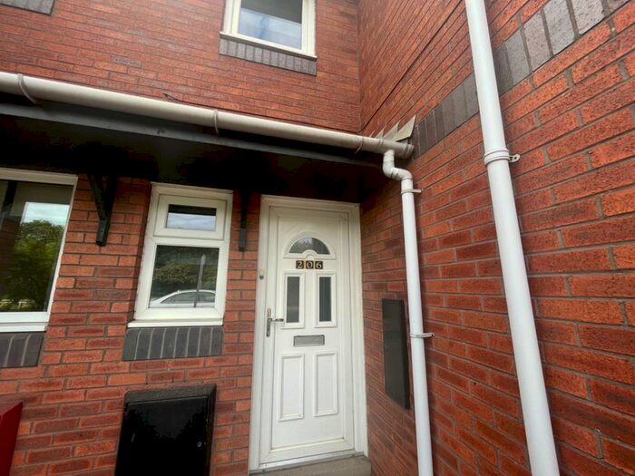 2 Bedroom Flat To Rent In South Eldon Street, South Shields, NE33