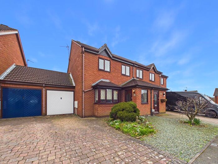 3 Bedroom Semi Detached House For Sale In Goldstone Court, Spondon, DE21