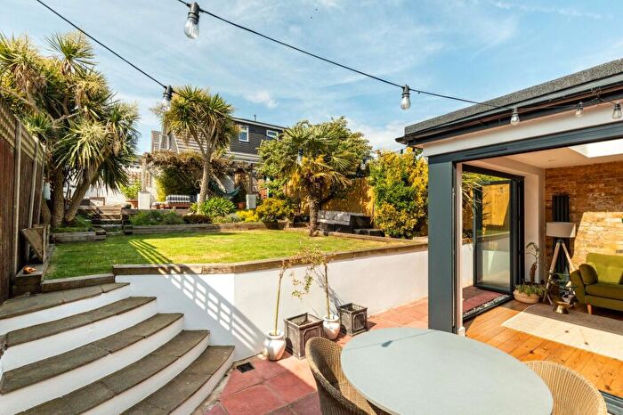 4 Bedroom Semi-Detached House For Sale In Warren Road, Woodingdean, BN2