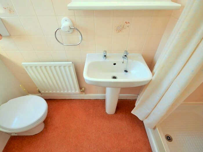 4 Bedroom Detached House For Sale In Steeple Drive, Alphington, Exeter, Devon, EX2