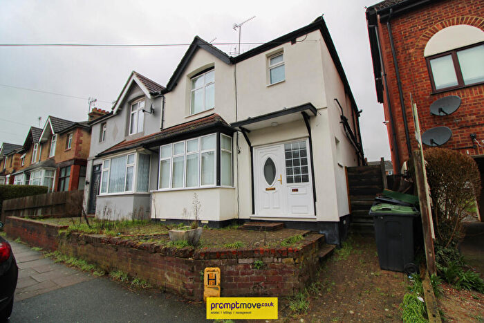 3 Bedroom Semi Detached House To Rent In Kingsley Road Luton, LU3