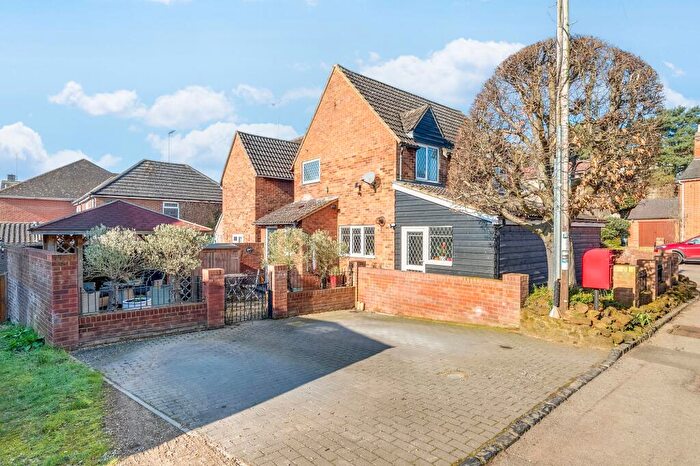 3 Bedroom Detached House For Sale In Mill Lane, Clophill, MK45