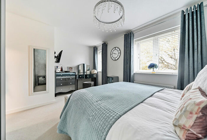 4 Bedroom Detached House For Sale In Viola Way, Emersons Green, Bristol, South Gloucestershire, BS16