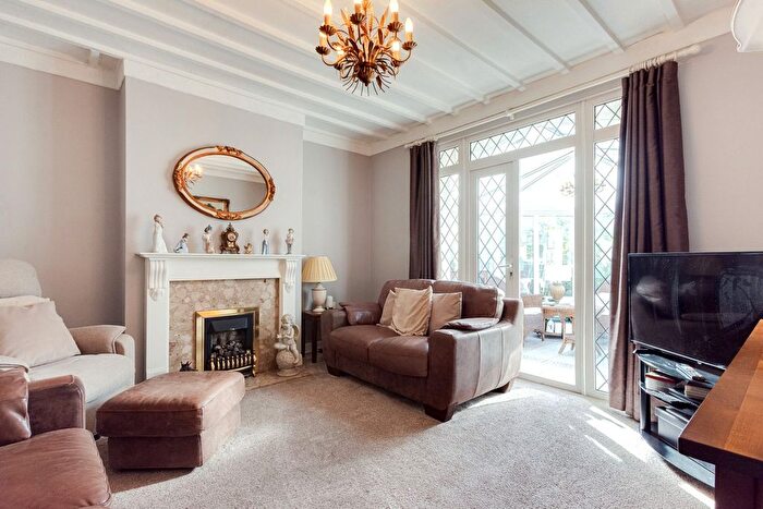 2 Bedroom Semi-Detached Bungalow For Sale In Bexley Lane, Sidcup, DA14