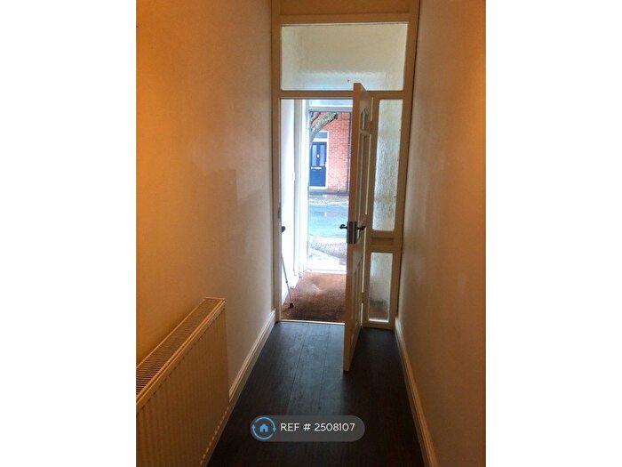 3 Bedroom Flat To Rent In Trafford Street, Preston, PR1