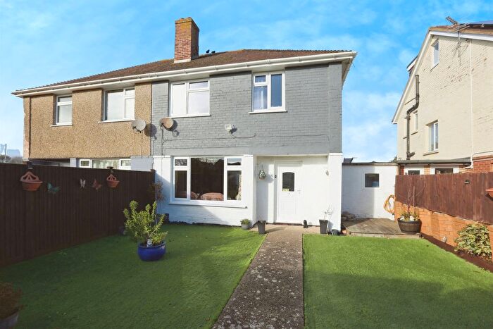 3 Bedroom Semi Detached House For Sale In Portal Road, Gosport, PO13