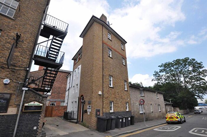 1 Bedroom Flat To Rent In Apsley House, Waterloo Lane, Chelmsford, CM1