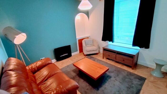 1 Bedroom Flat To Rent In Holburn Street, City Centre, Aberdeen, AB10