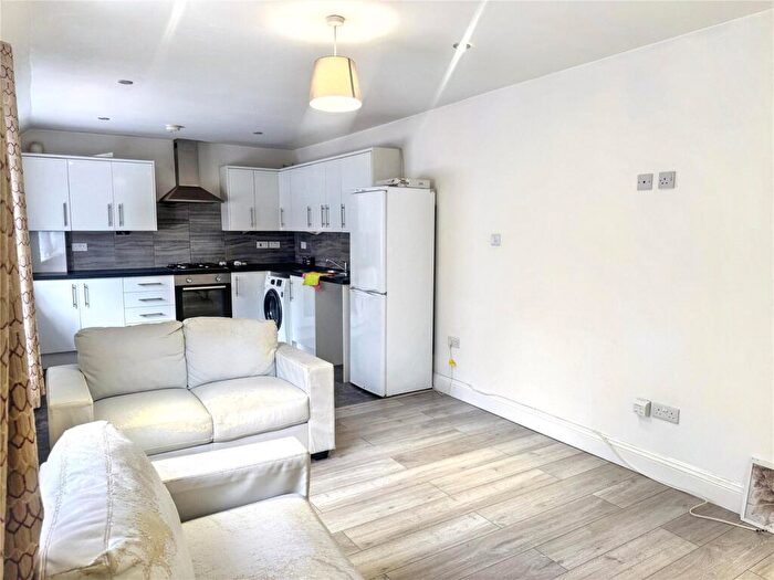 1 Bedroom Apartment To Rent In Brighton Road, Coulsdon, Surrey, CR5