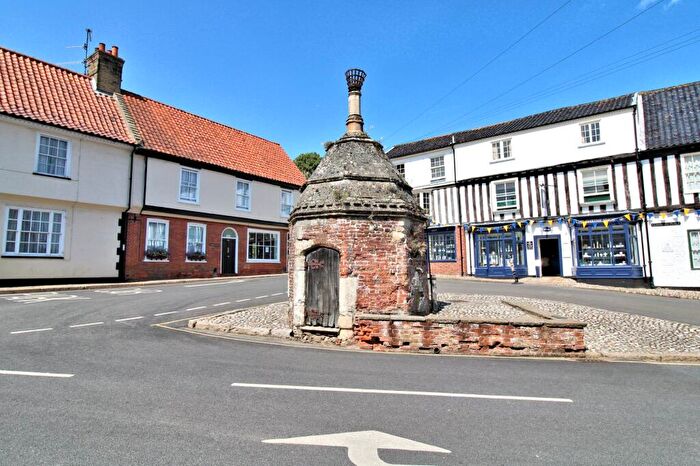 3 Bedroom Cottage For Sale In Friday Market Place, Walsingham, NR22
