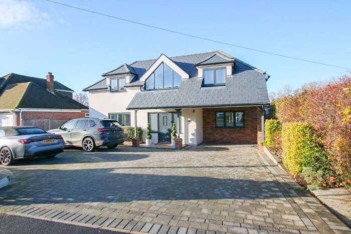 4 Bedroom Detached House For Sale In Arthur Road, Wokingham, RG41