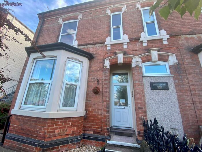 1 Bedroom Flat To Rent In Mansfield Road, Nottingham, NG5