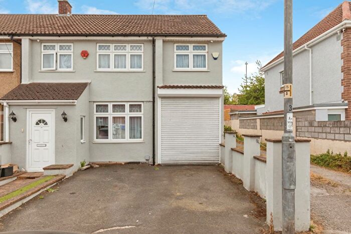 1 Bedroom Flat To Rent In Ashton Drive, BS3