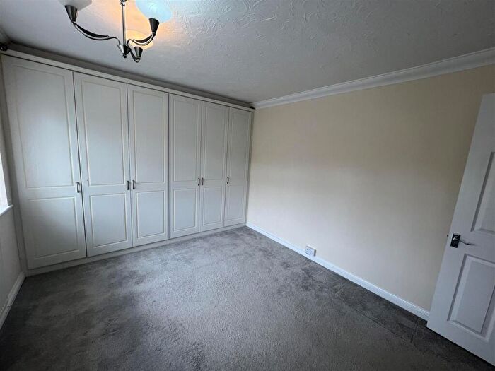 2 Bedroom Bungalow To Rent In Orchard Close, Orlingbury, Kettering, NN14