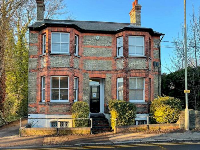 Office Commercial To Rent In Lower Kings Road, Berkhamsted, HP4