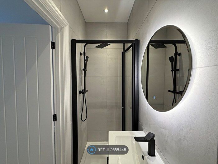 1 Bedroom Flat To Rent In Hall Gate, Doncaster, DN1