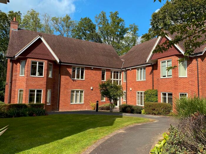 2 Bedroom Apartment To Rent In Salisbury Road, Sherfield English, Romsey, SO51