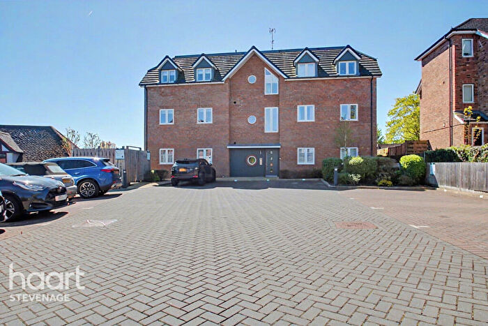 2 Bedroom Apartment For Sale In Florence Court, Park Lane, Knebworth, SG3