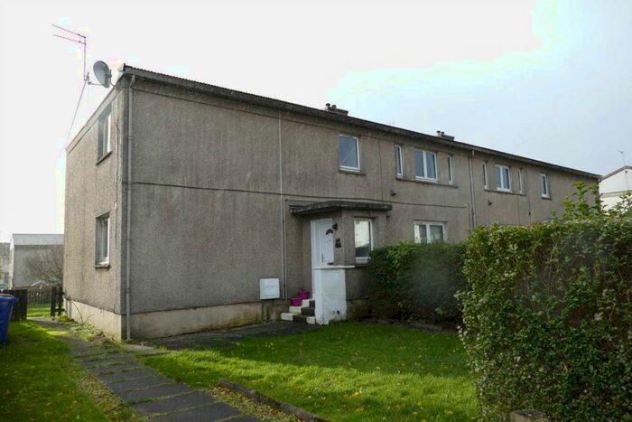 3 Bedroom Cottage To Rent In Lennox Terrace, PA3