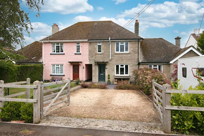3 Bedroom Terraced House For Sale In Dauntsey Road, Great Somerford, SN15
