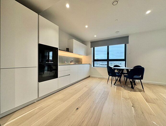 1 Bedroom Flat To Rent In Bella House, Pilot Walk, Greenwich Peninsula, London, SE10