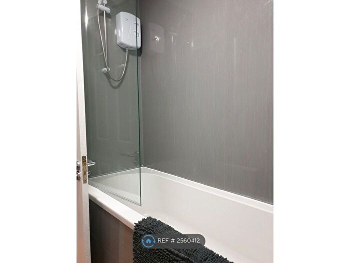 2 Bedroom Flat To Rent In Albert Avenue, Grangemouth, FK3