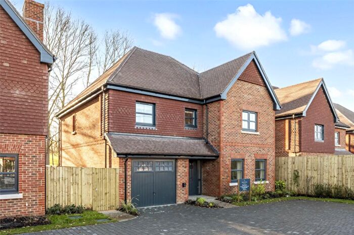4 Bedroom Detached House For Sale In Ridgley Road, Chiddingfold, Godalming, Surrey, GU8