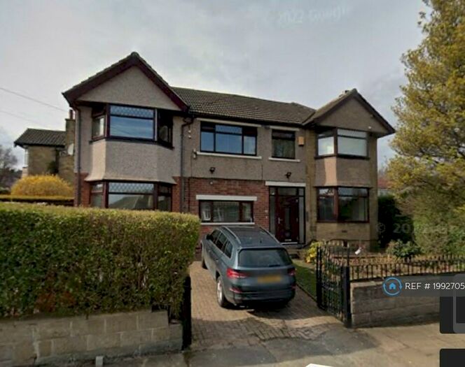 5 Bedroom Detached House To Rent In Branksome Crescent, Bradford, BD9