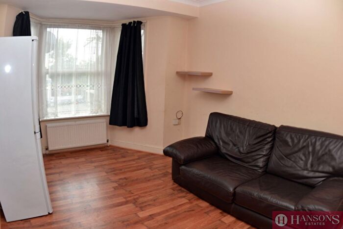 1 Bedroom Flat To Rent In High Road, Ilford, IG3