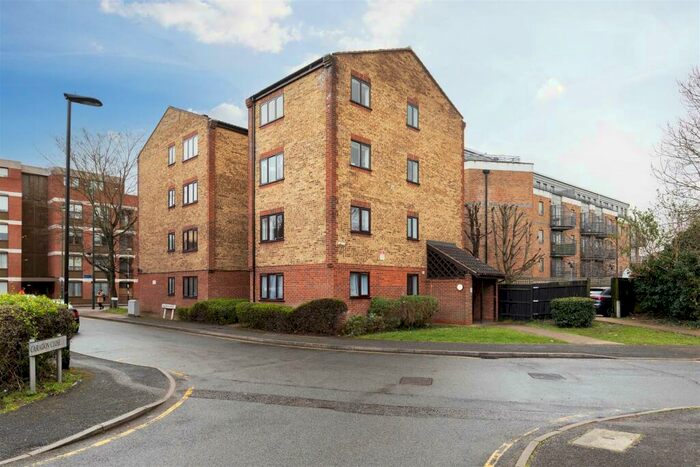 1 Bedroom Apartment For Sale In Brockway Close, Leytonstone, E11