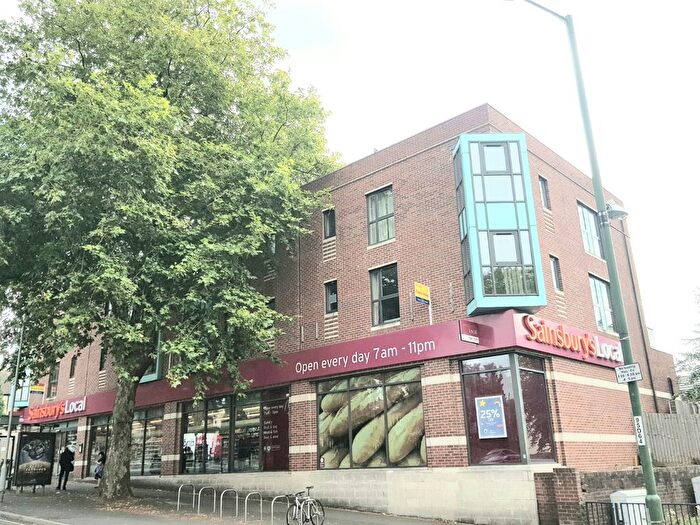 2 Bedroom Flat To Rent In Derby Road, Nottingham, NG7