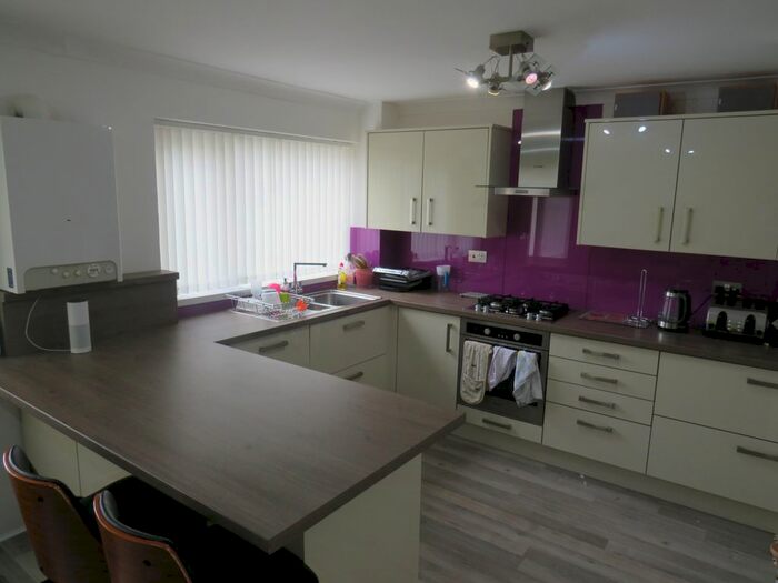 3 Bedroom Property To Rent In Bryn Pinwydden, Cardiff, CF23