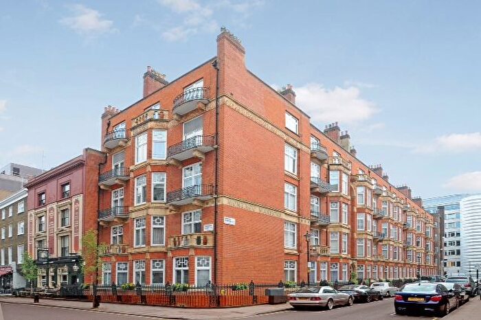 3 Bedroom Flat To Rent In Montagu Mansions, London, W1U