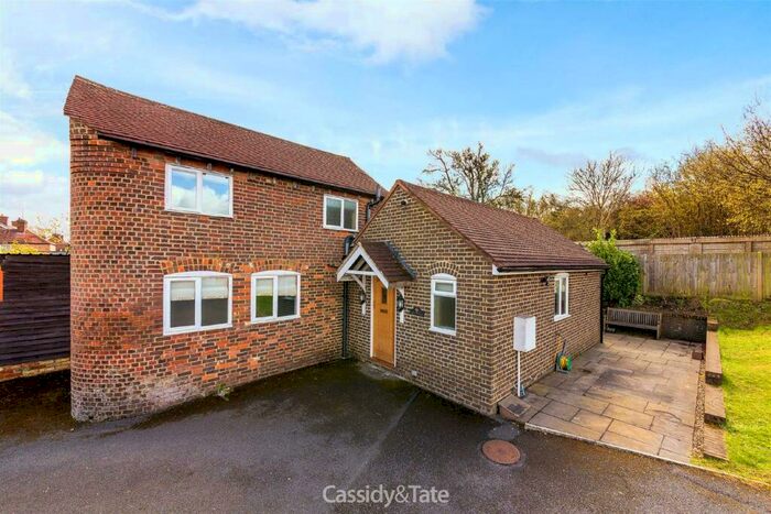 1 Bedroom Detached House To Rent In High Street, Kimpton, SG4