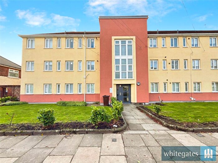 2 Bedroom Apartment For Sale In Galsworthy Avenue, Netherton, Merseyside, L30