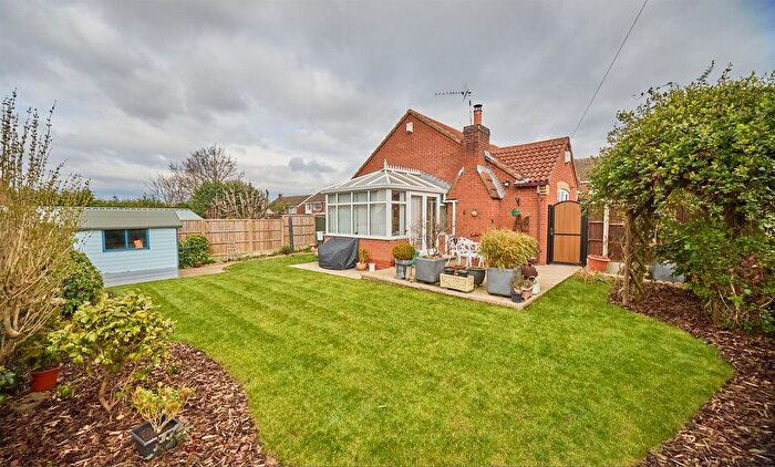 2 Bedroom Detached Bungalow For Sale In Hazel Way, Barwell, Leicester, LE9