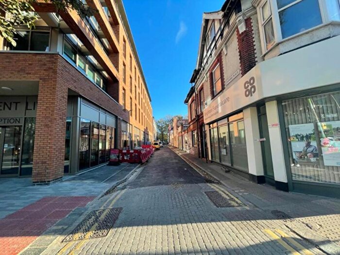 6 Bedroom Maisonette To Rent In London Road, Brighton, East Sussex, BN1