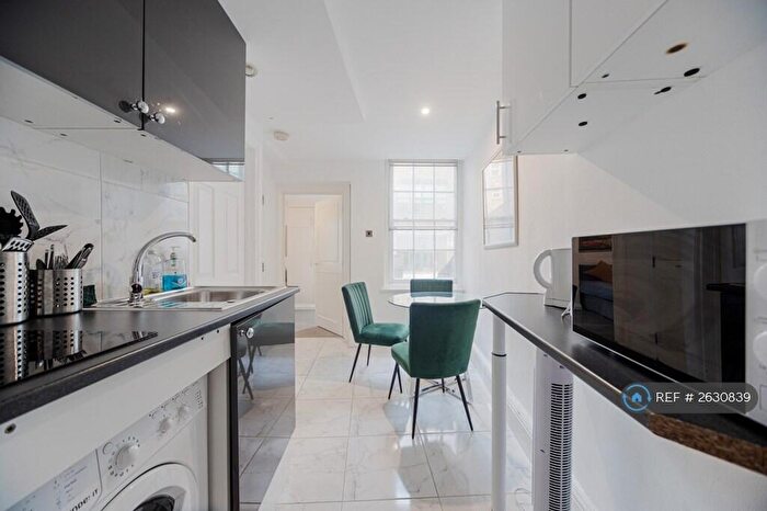 Studio To Rent In Bishopsgate, London, EC2M