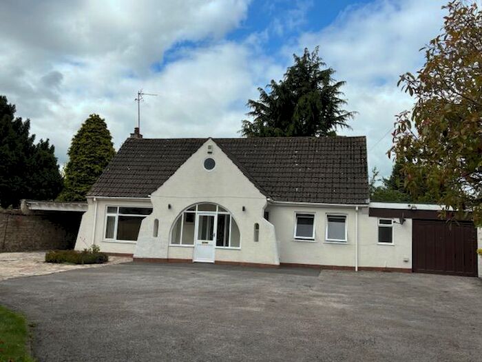 3 Bedroom Bungalow To Rent In Shardaroda, Church Lane, Tickhill, Doncaster, South Yorkshire, DN11
