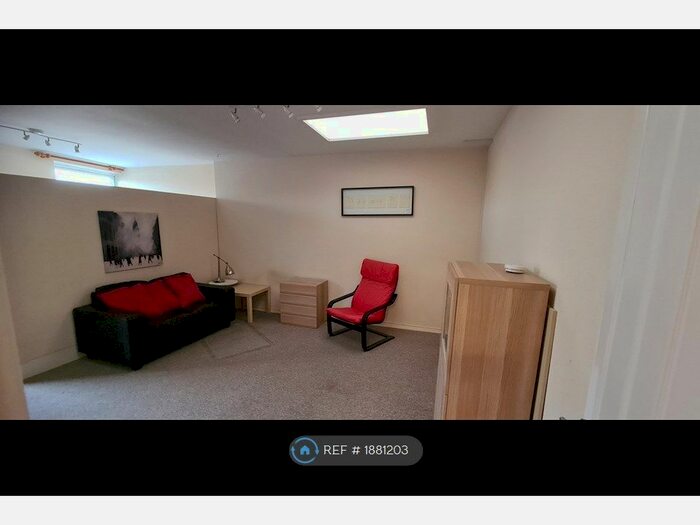 1 Bedroom Flat To Rent In Shelford Road, Radcliffe-On-Trent, Nottingham, NG12