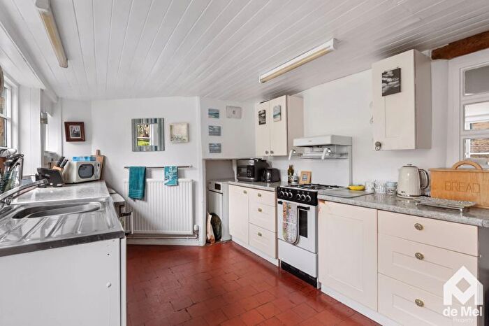 4 Bedroom Terraced House For Sale In Gloucester Street, Winchcombe, GL54