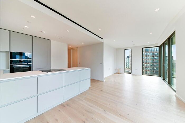 2 Bedroom Flat To Rent In Cadence Court, Kings Cross, London, N1C