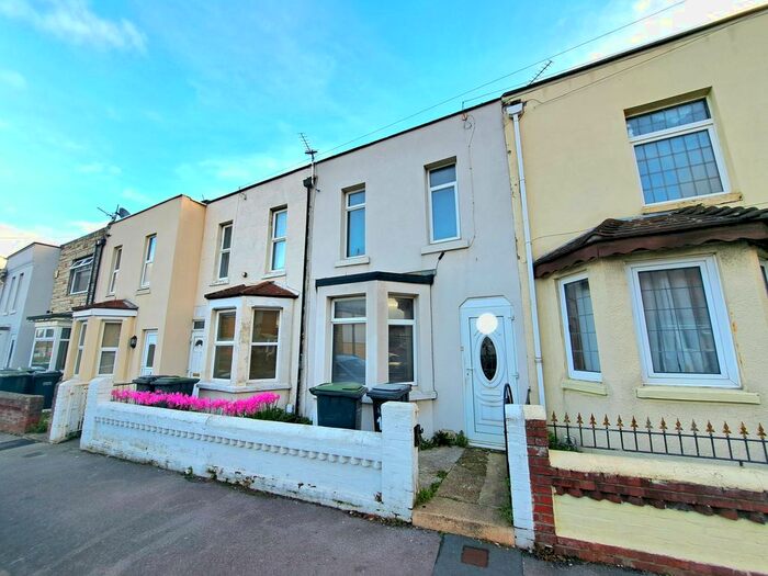 2 Bedroom Terraced House To Rent In Anns Hill Road, Gosport, PO12