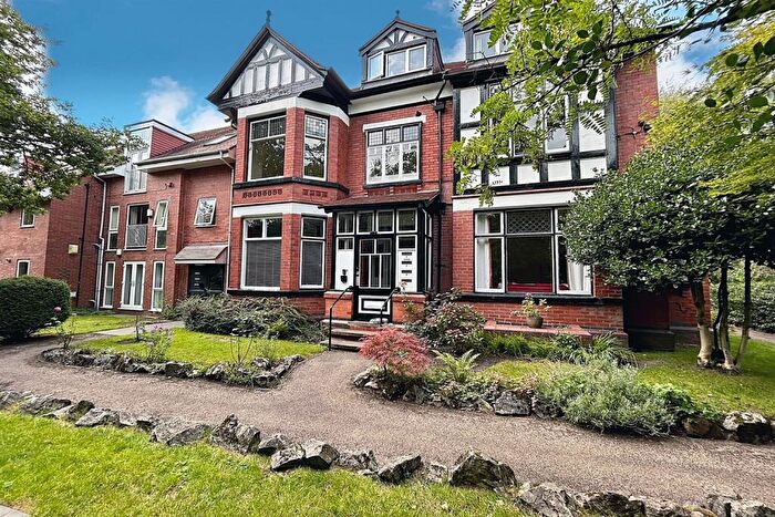 2 Bedroom Apartment For Sale In Stonecroft, Parkfield Road South, Didsbury, M20